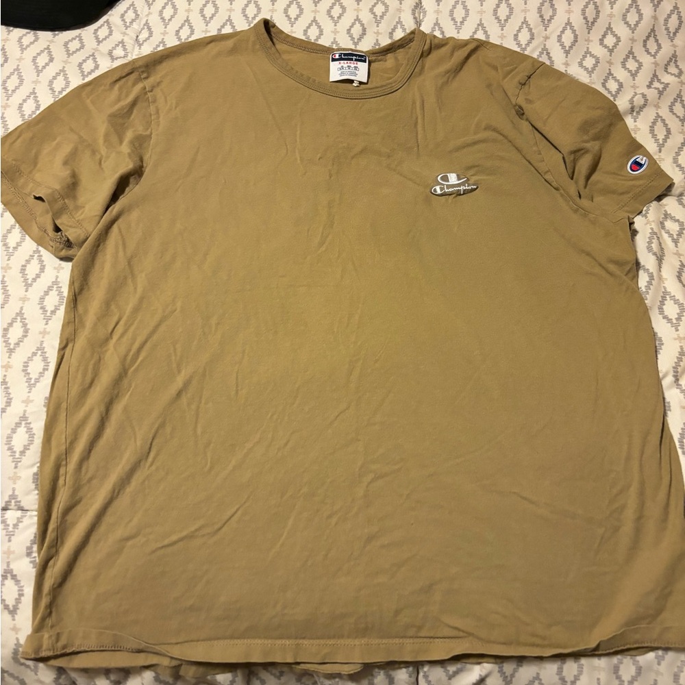 Champion tee